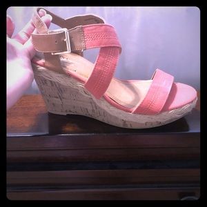 Size 10 wedges
